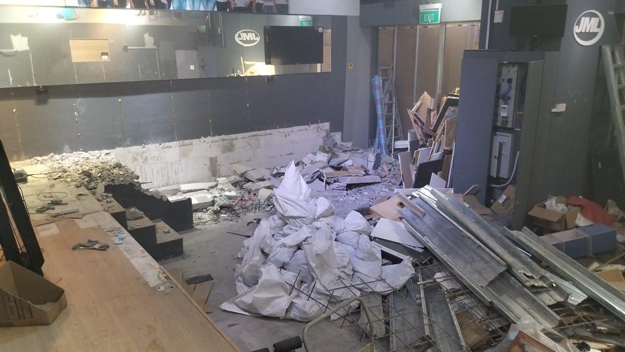 Retail tenant strip-out at mall handover